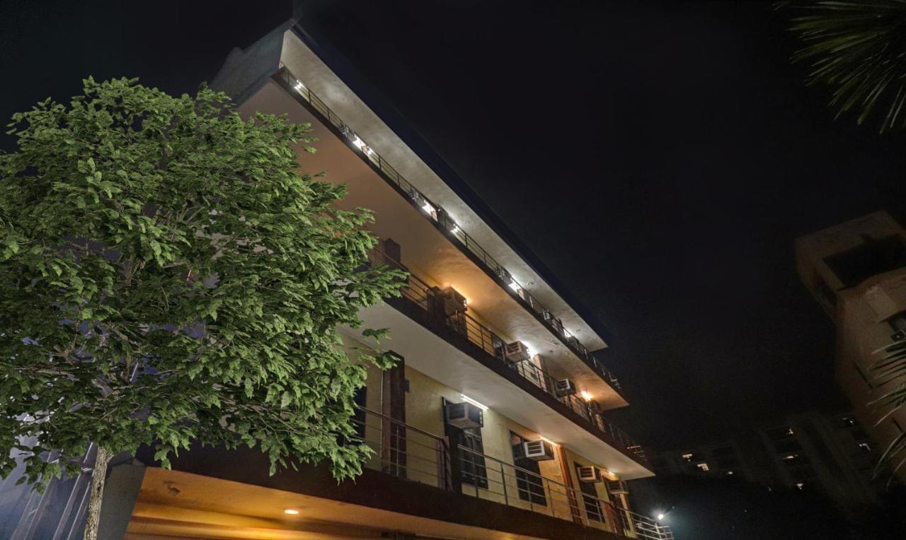 מטורה Treebo Trend Radha Palace מראה חיצוני תמונה