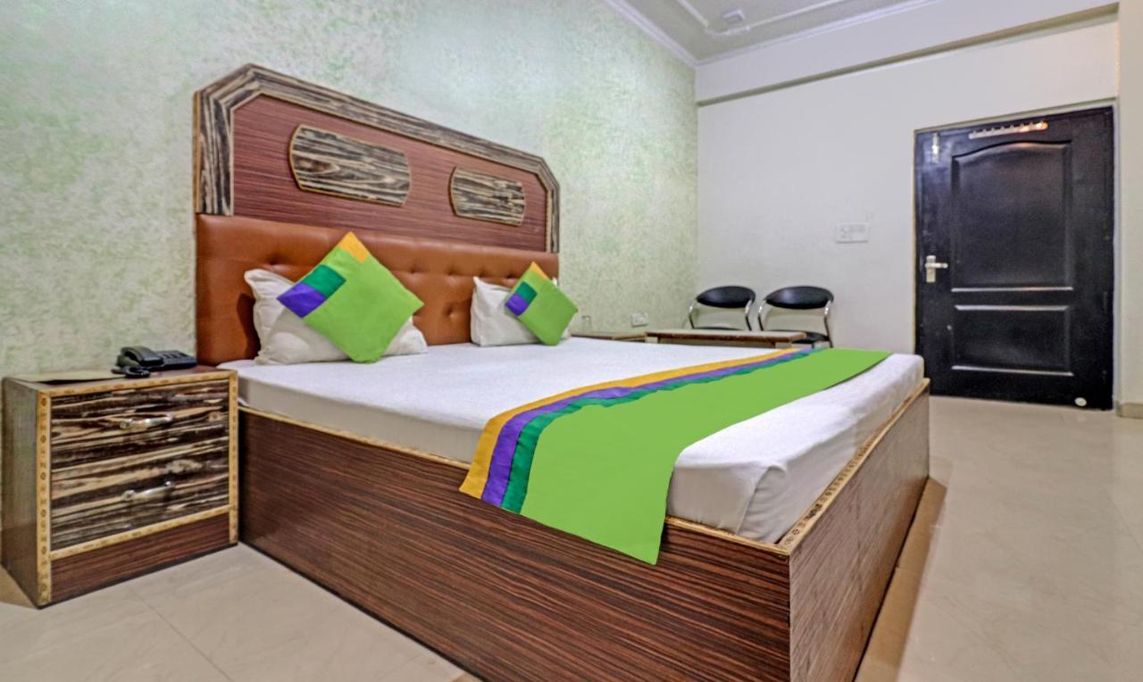 מטורה Treebo Trend Radha Palace מראה חיצוני תמונה